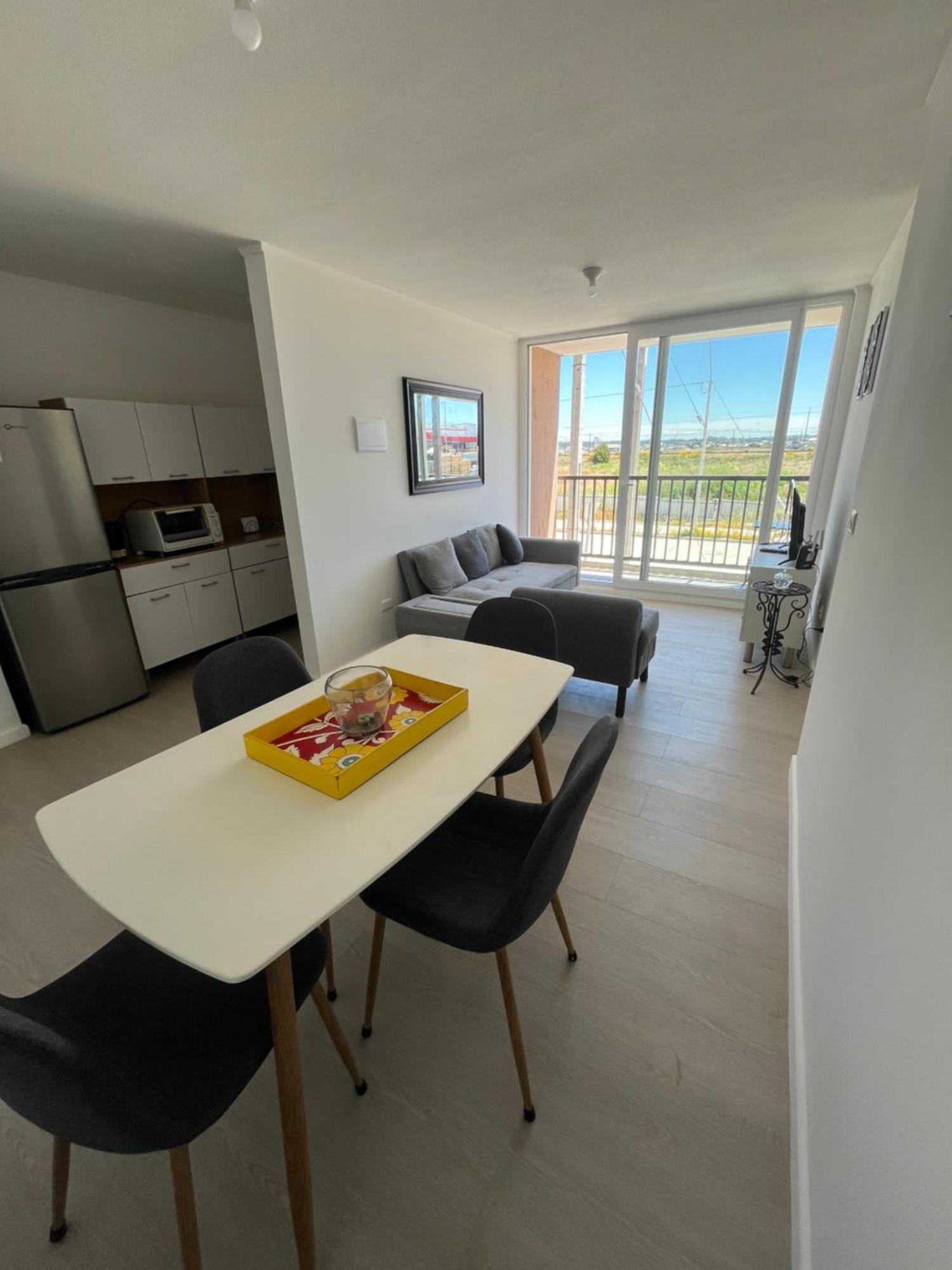 Apartamento Hermoso Departamento Con 3 Dormitorios Y Estacionamiento *